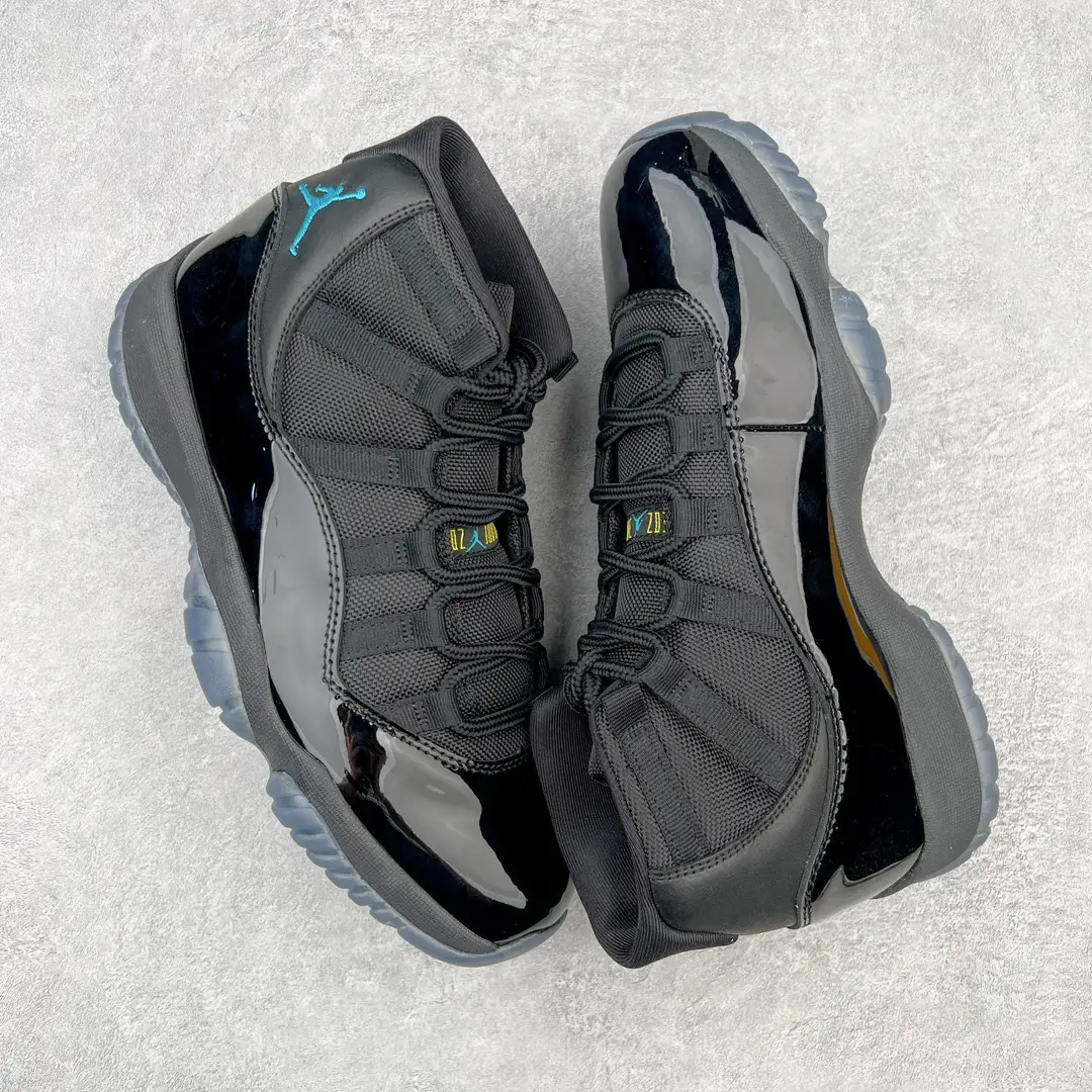 Air Jordan 11 - Image 3