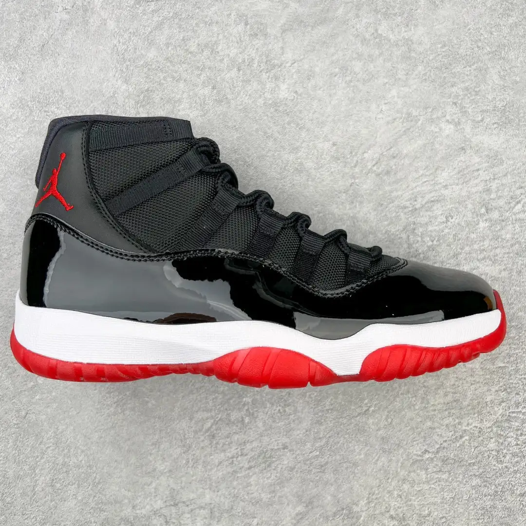 Air Jordan 11 - Image 1