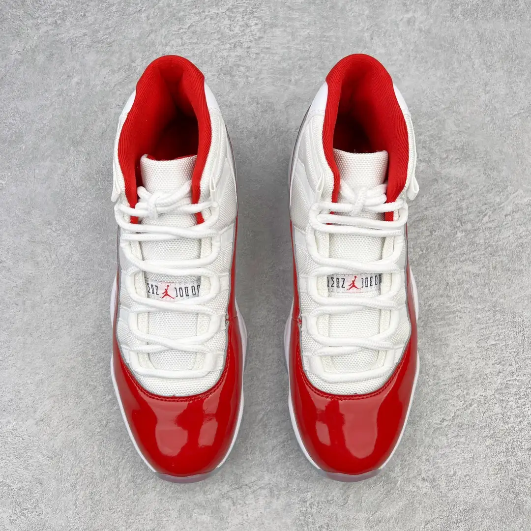 Air Jordan 11 - Image 5