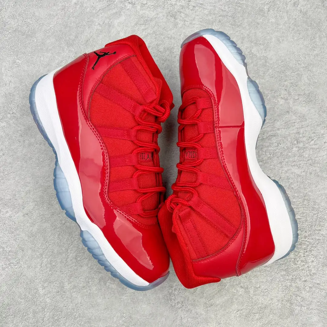 Air Jordan 11 - Image 3