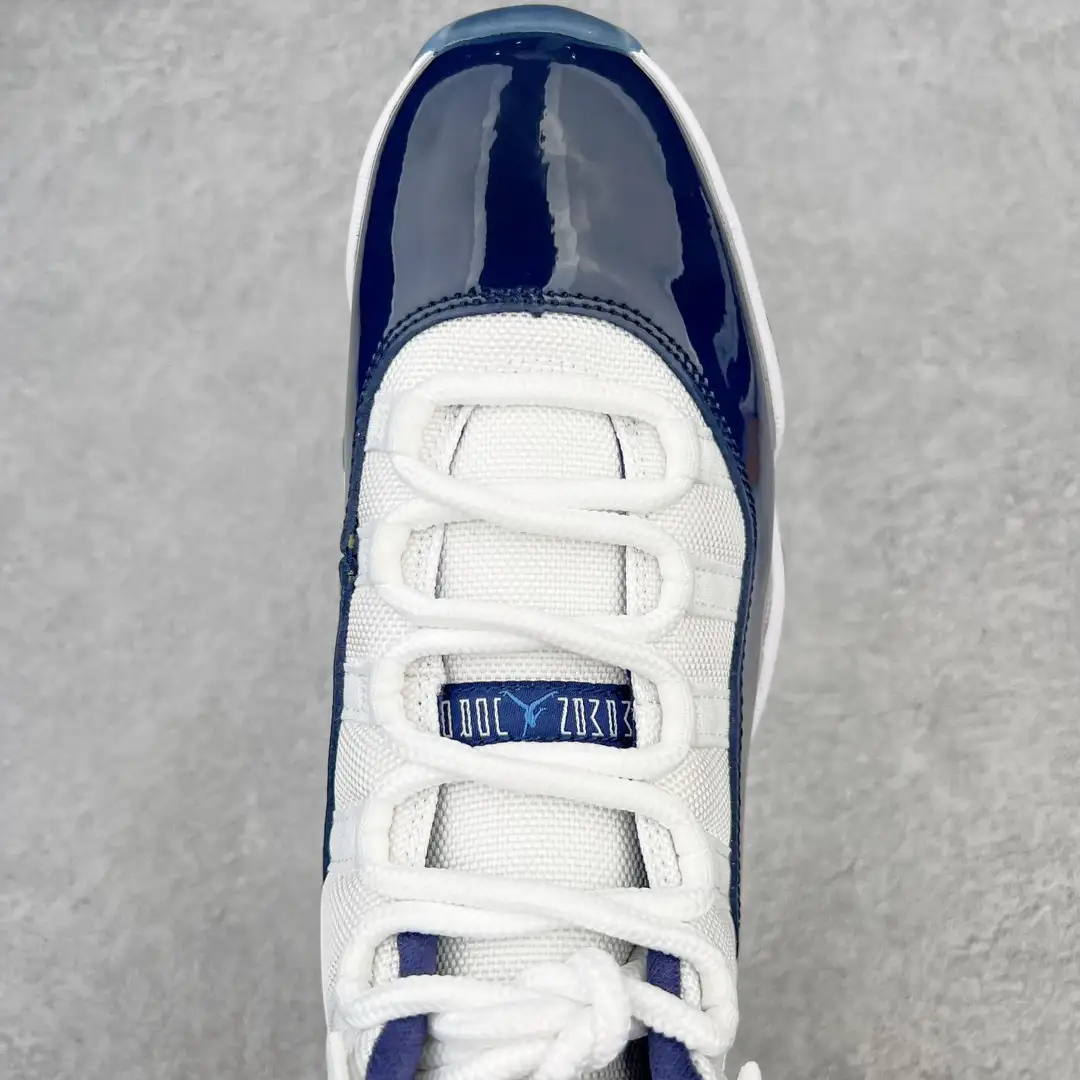 Air Jordan 11 - Image 7