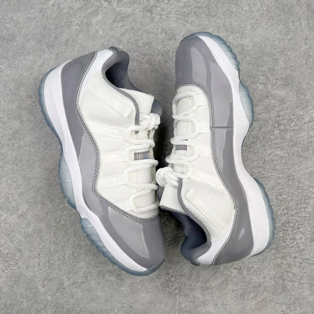 Air Jordan 11 - Image 3