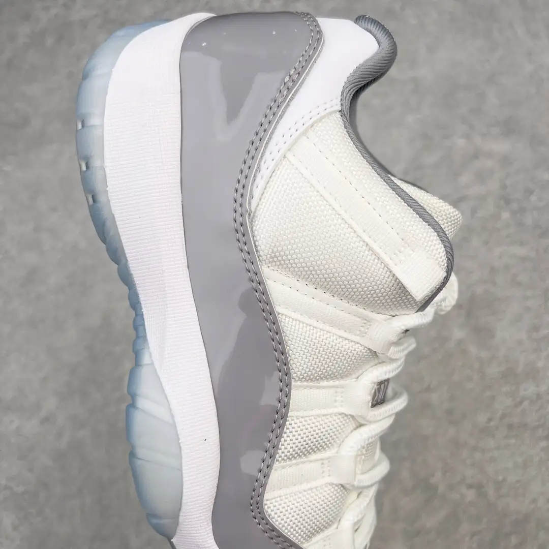 Air Jordan 11 - Image 9