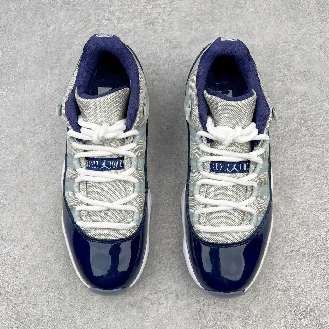 Air Jordan 11 - Image 6
