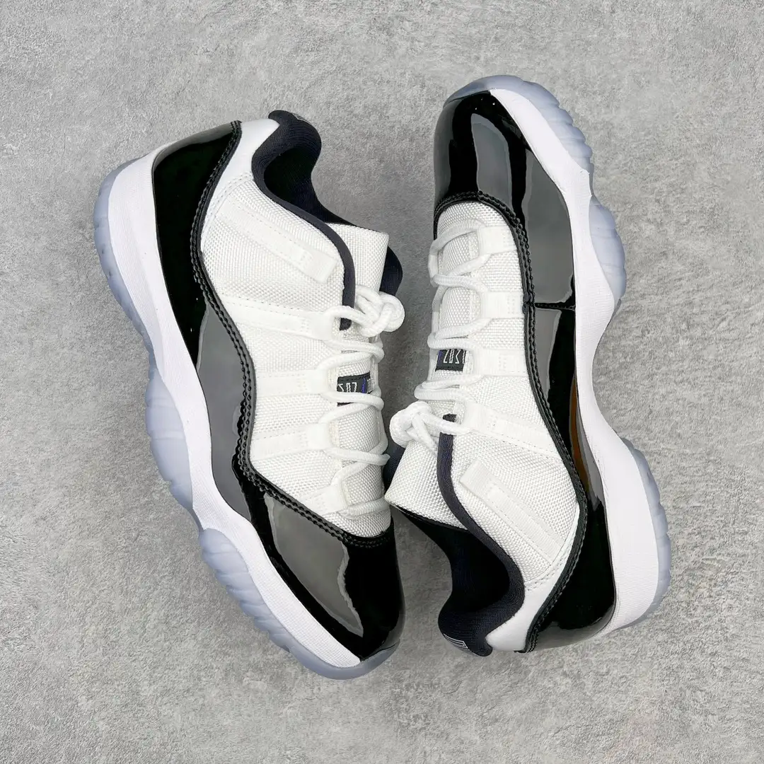 Air Jordan 11 - Image 9