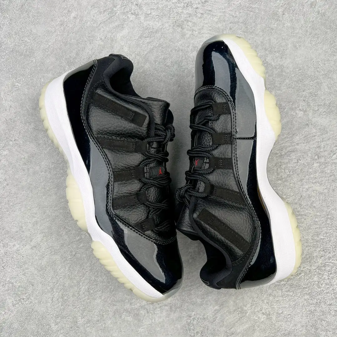 Air Jordan 11 - Image 7