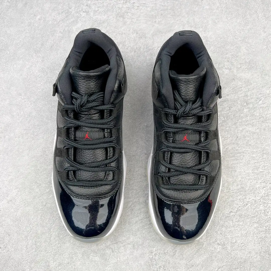 Air Jordan 11 - Image 9