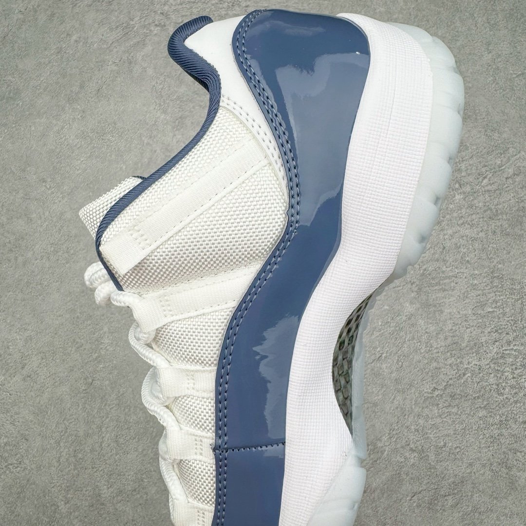 Air Jordan 11 - Image 4