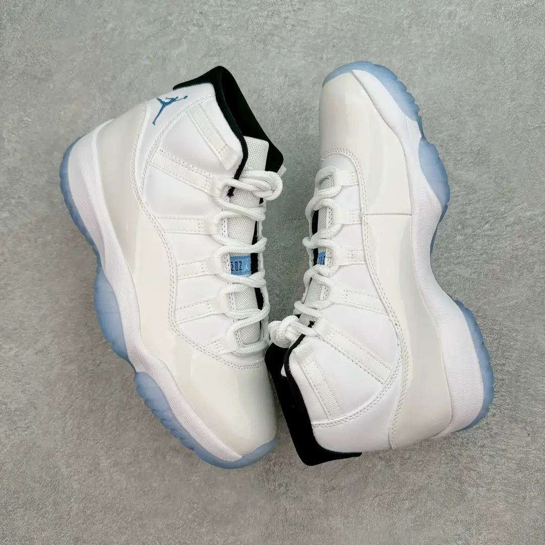 Air Jordan 11 - Image 7