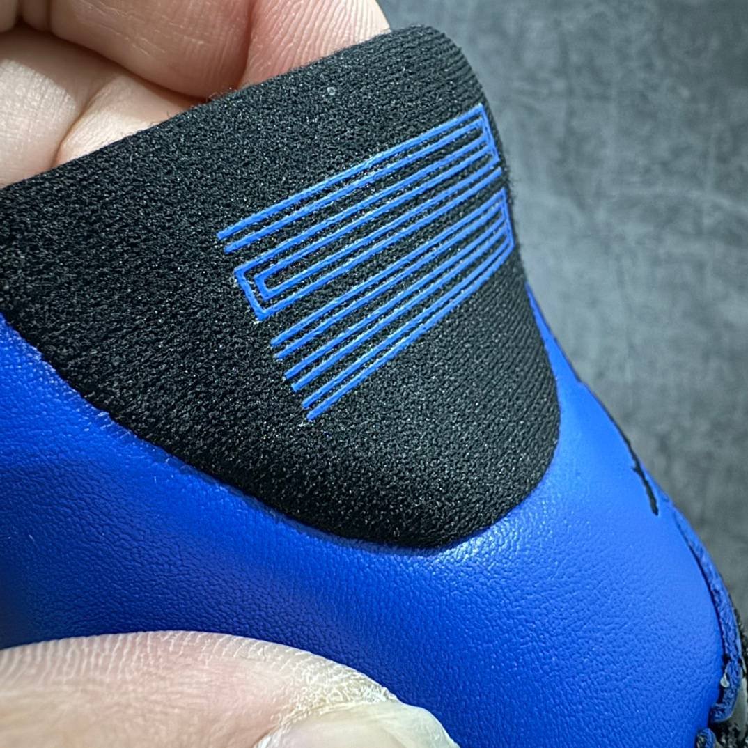 Air Jordan 11 - Image 8