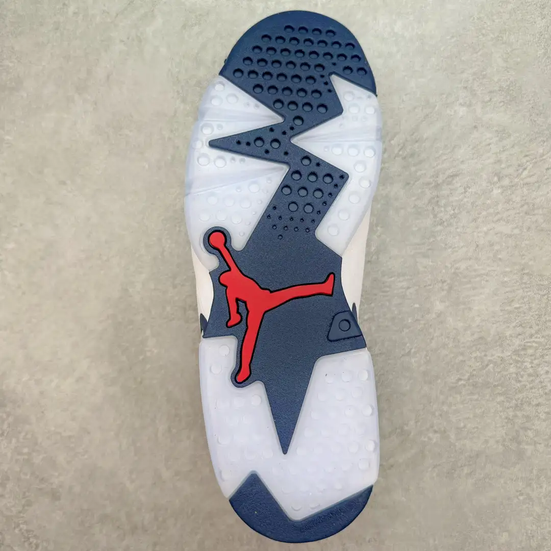 Air Jordan 6 - Image 8