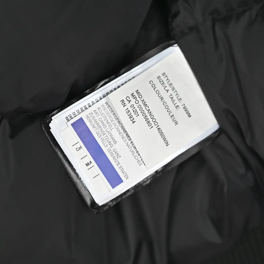 Canada Goose down jacket - Image 7