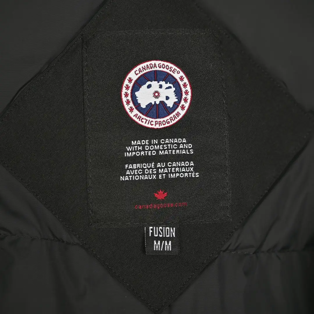 Canada Goose down jacket - Image 9