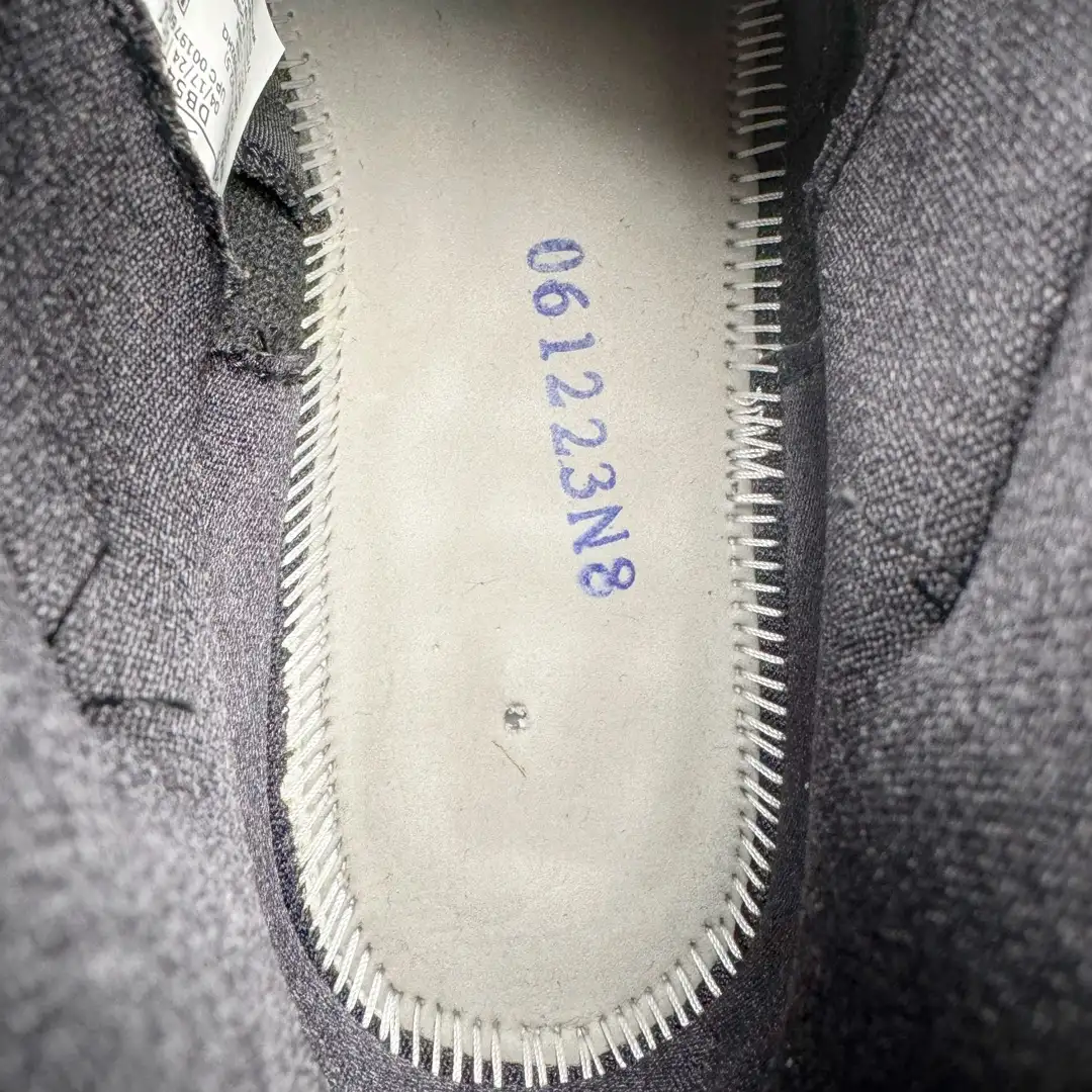 Air Jordan 11 - Image 4