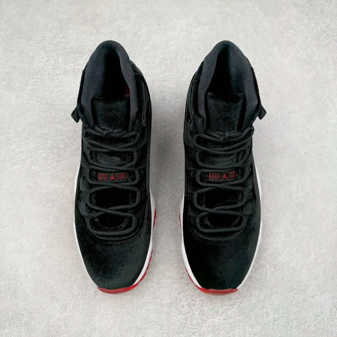 Air Jordan 11 - Image 10