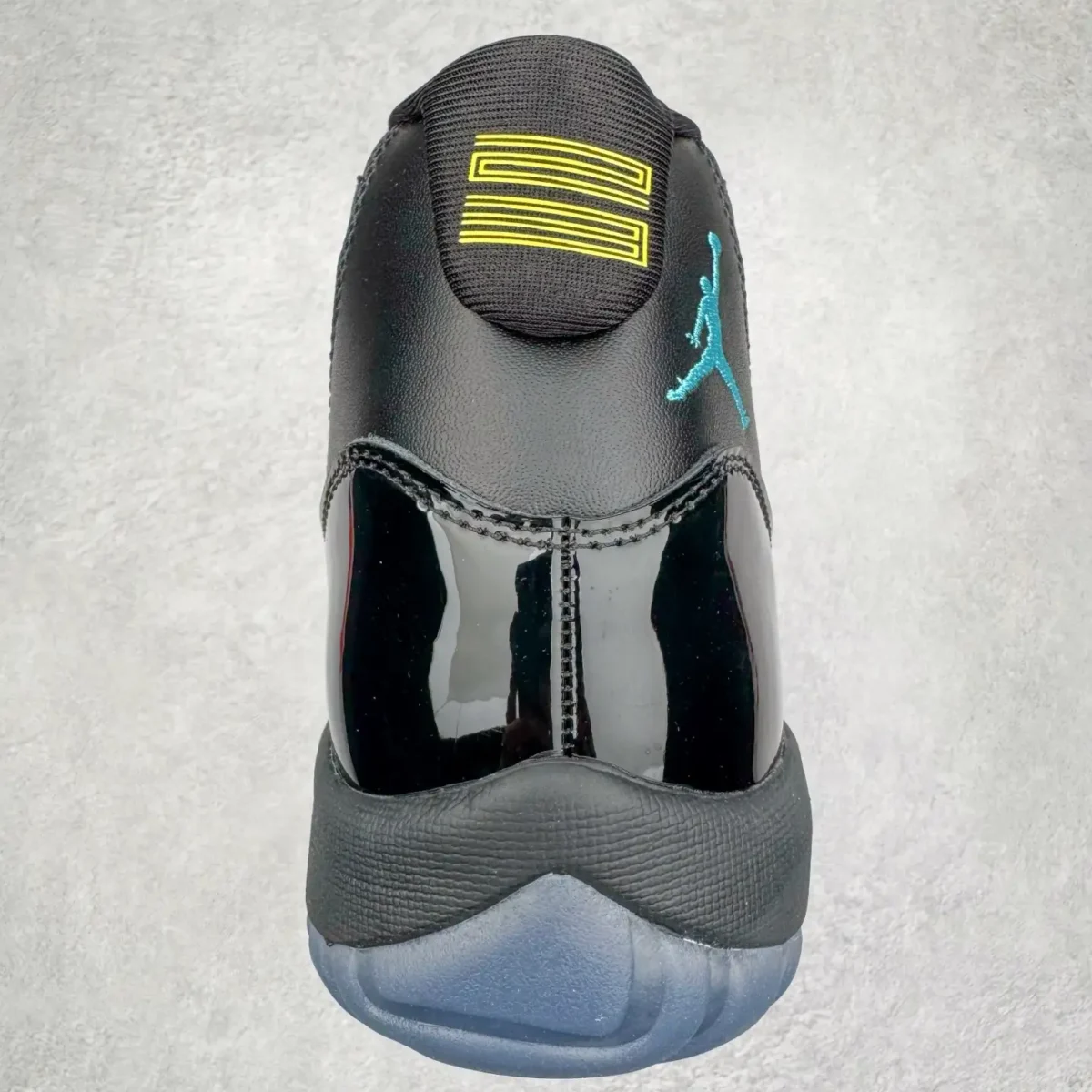 Air Jordan 11 - Image 8