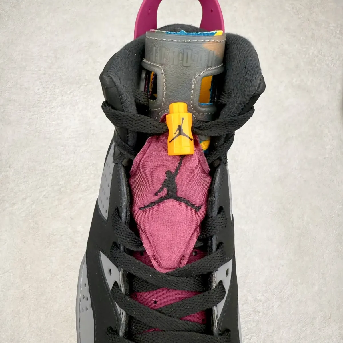 Air Jordan 6 - Image 9