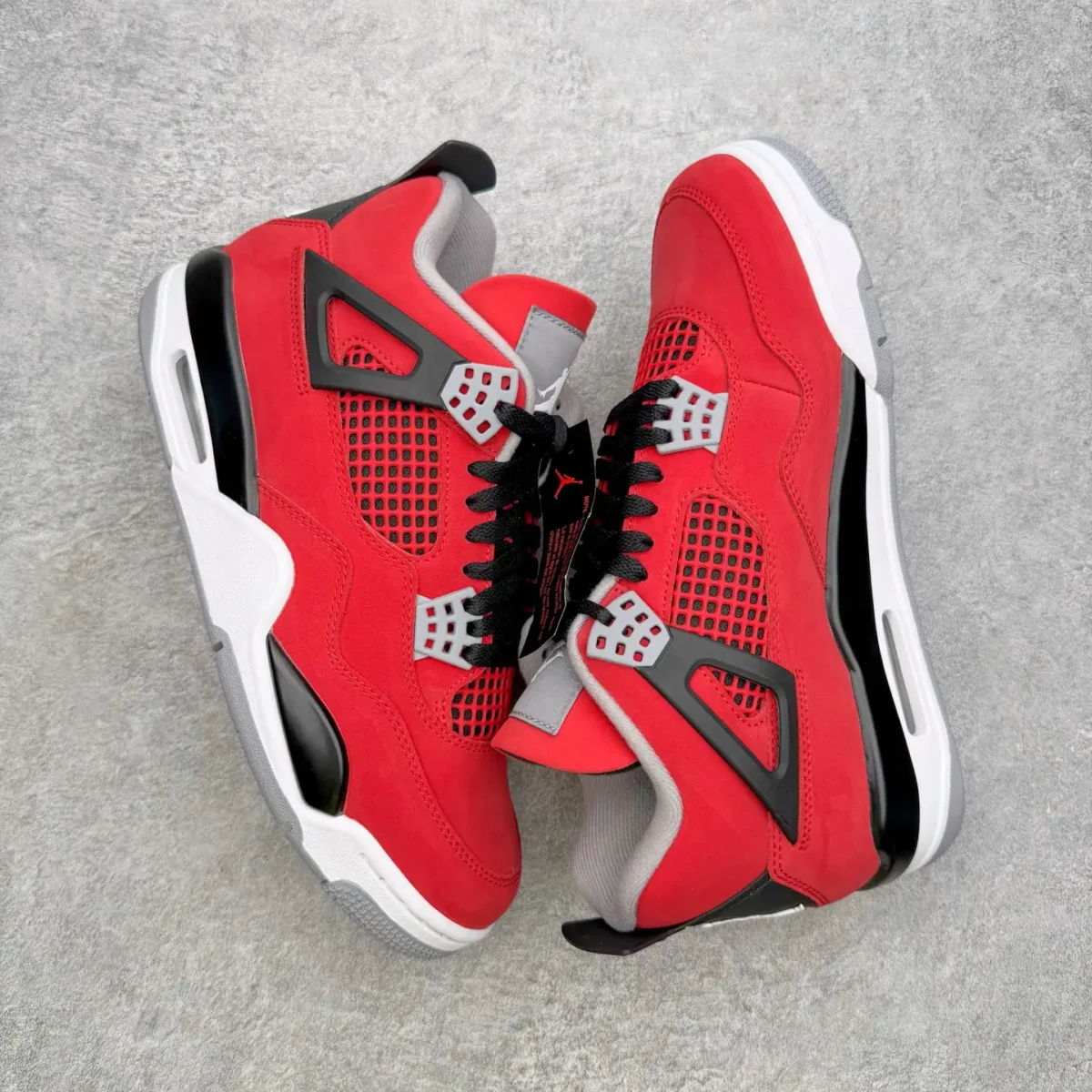 Air Jordan 4 - Image 4