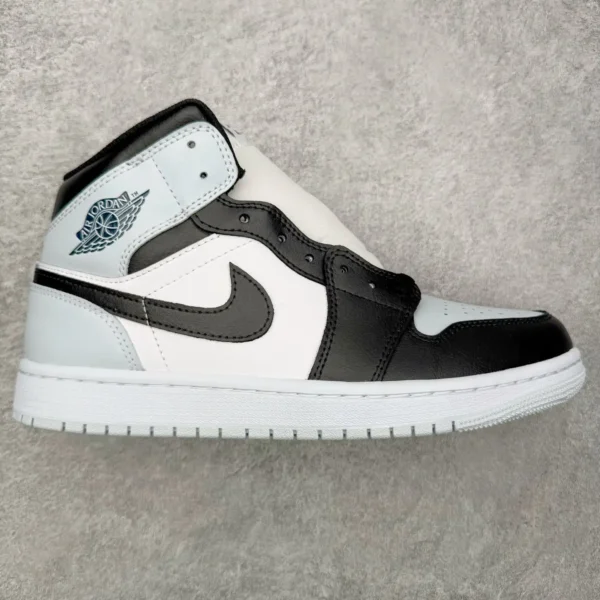Air Jordan 1