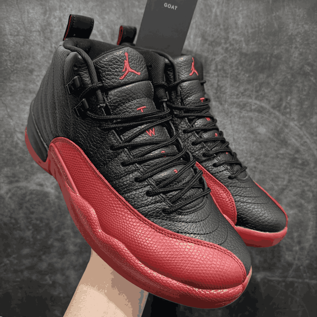 Air Jordan 12 - Image 1