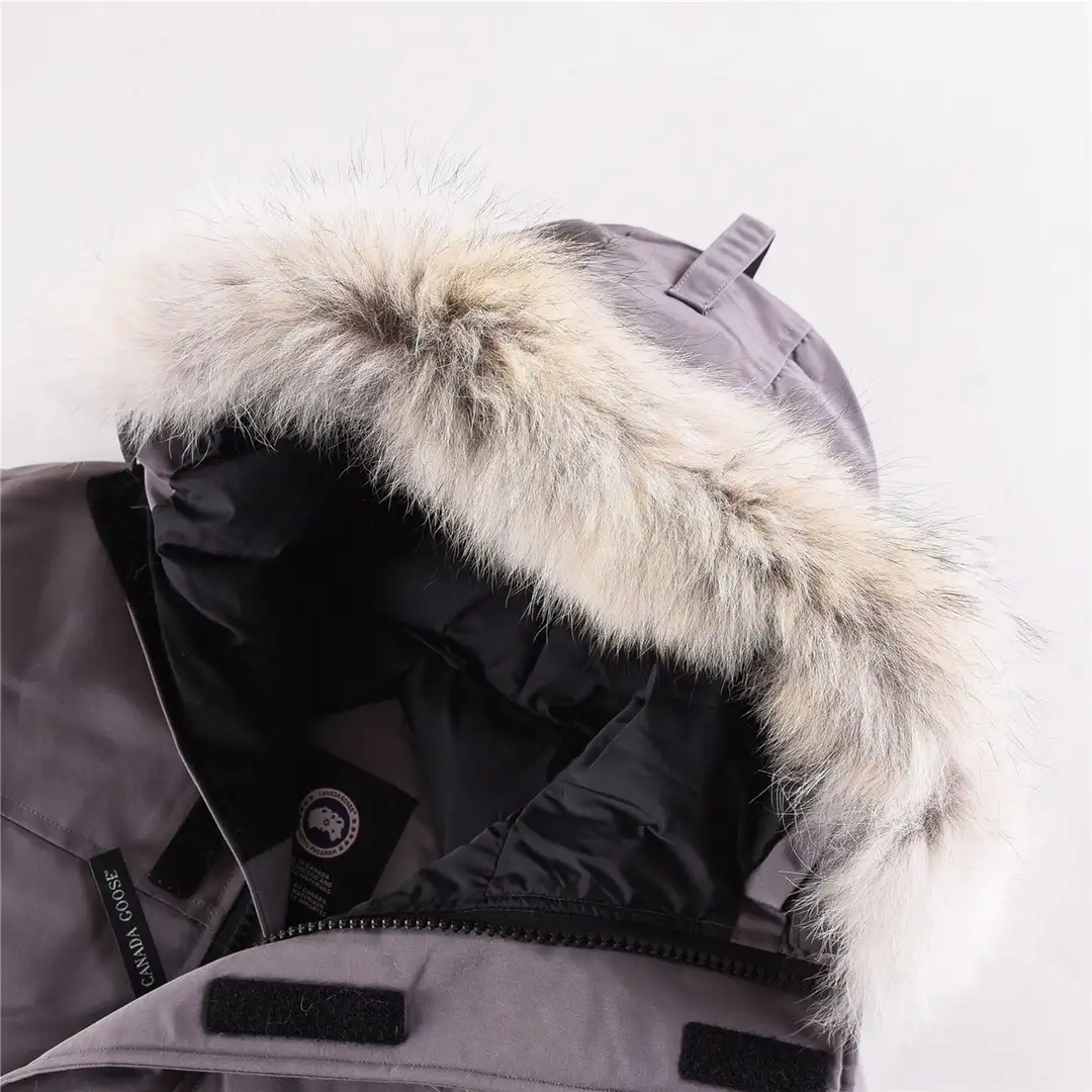 Canada Goose parka - Image 9