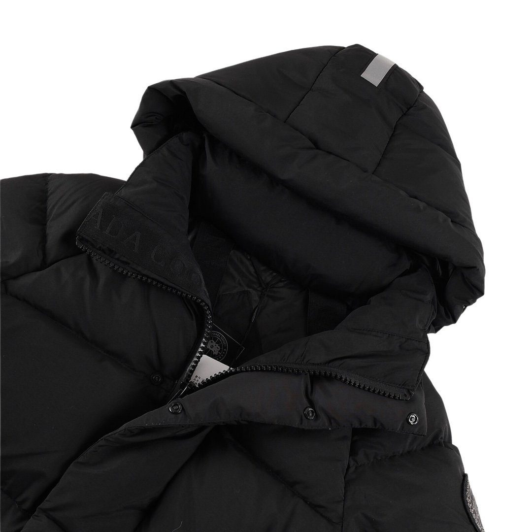 Canada Goose Parka - Image 5