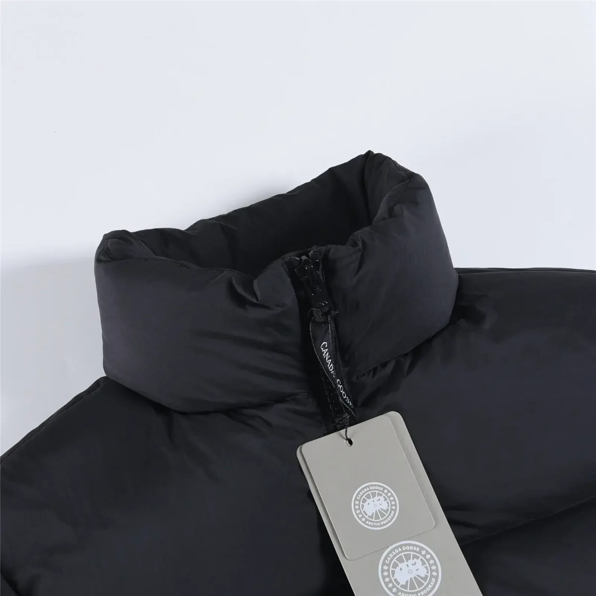 Canada Goose Puff Collar Down Jacket - Image 11