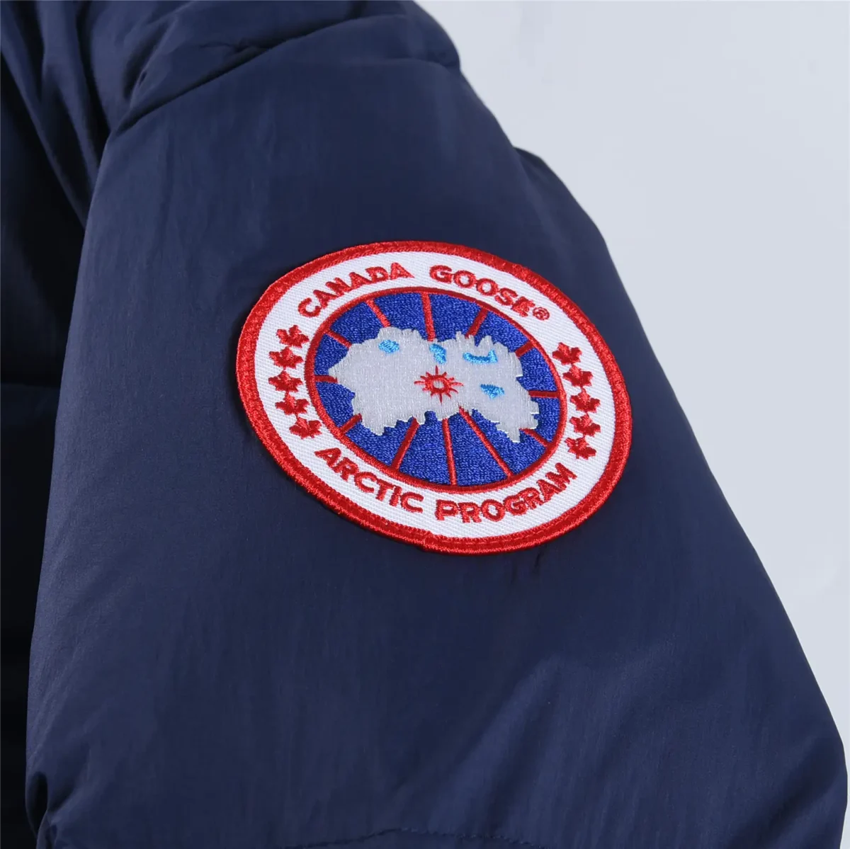 Canada Goose Puff Collar Down Jacket - Image 7