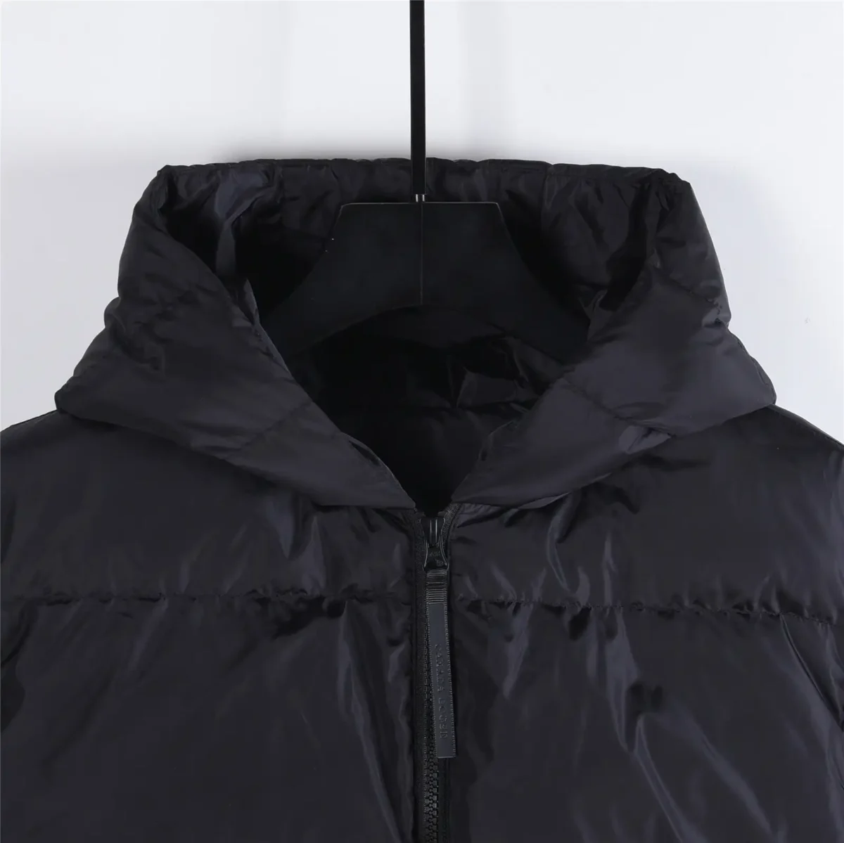 CANADA GOOSE Down Jacket - Image 5