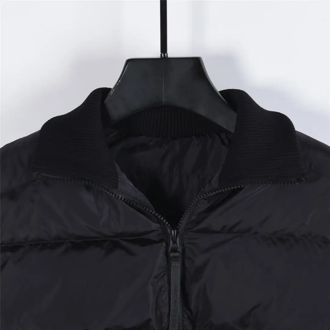 CANADA GOOSE DOWN JACKET - Image 3