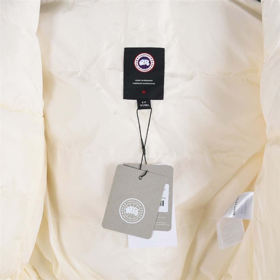 CANADA GOOSE DOWN JACKET - Image 8