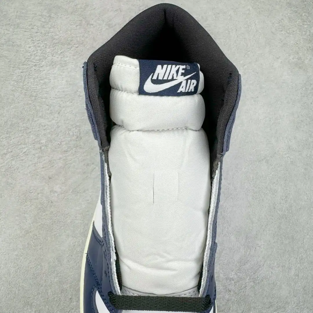 Air Jordan - Image 2