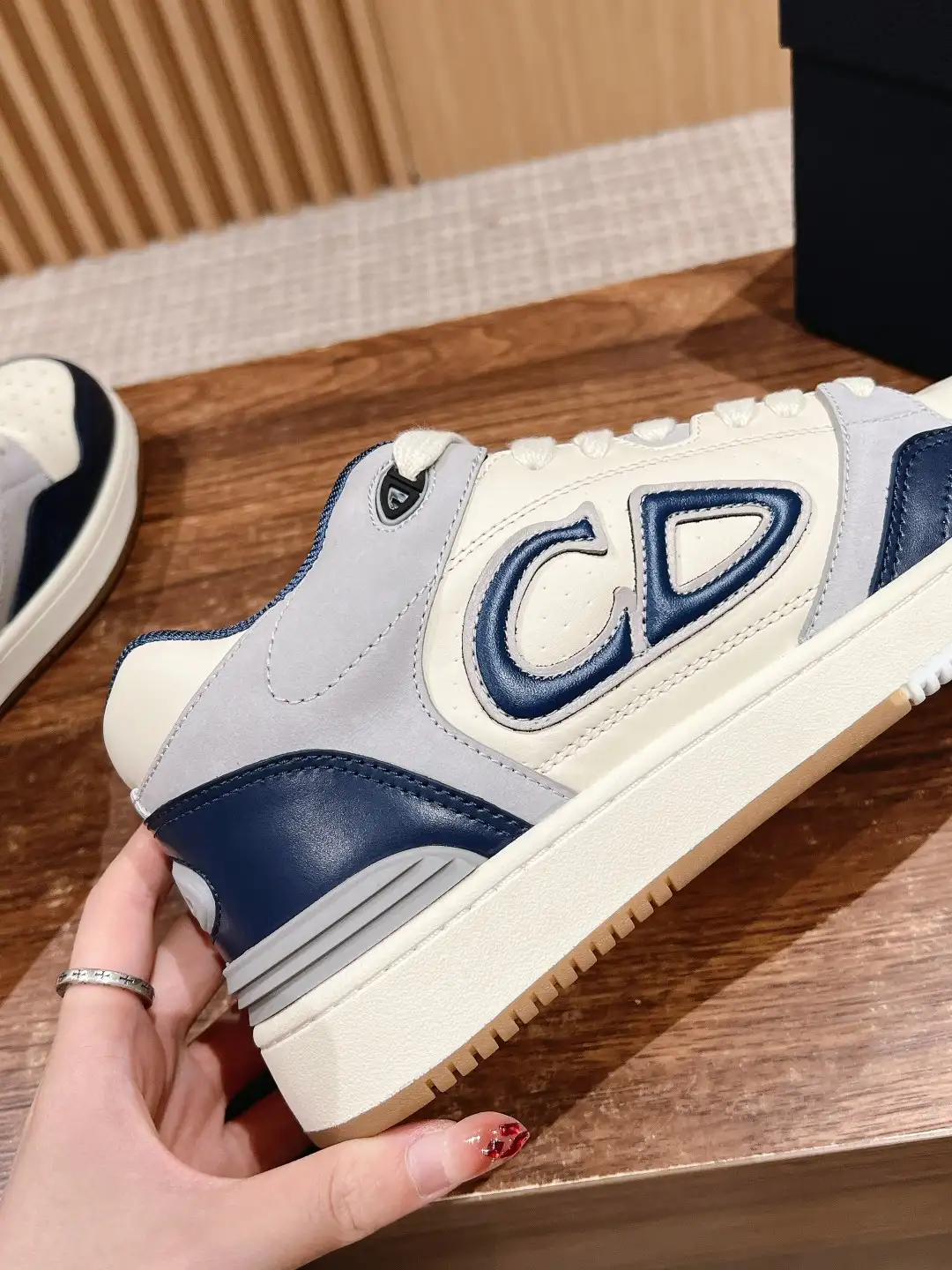 Dior B27 - Image 7
