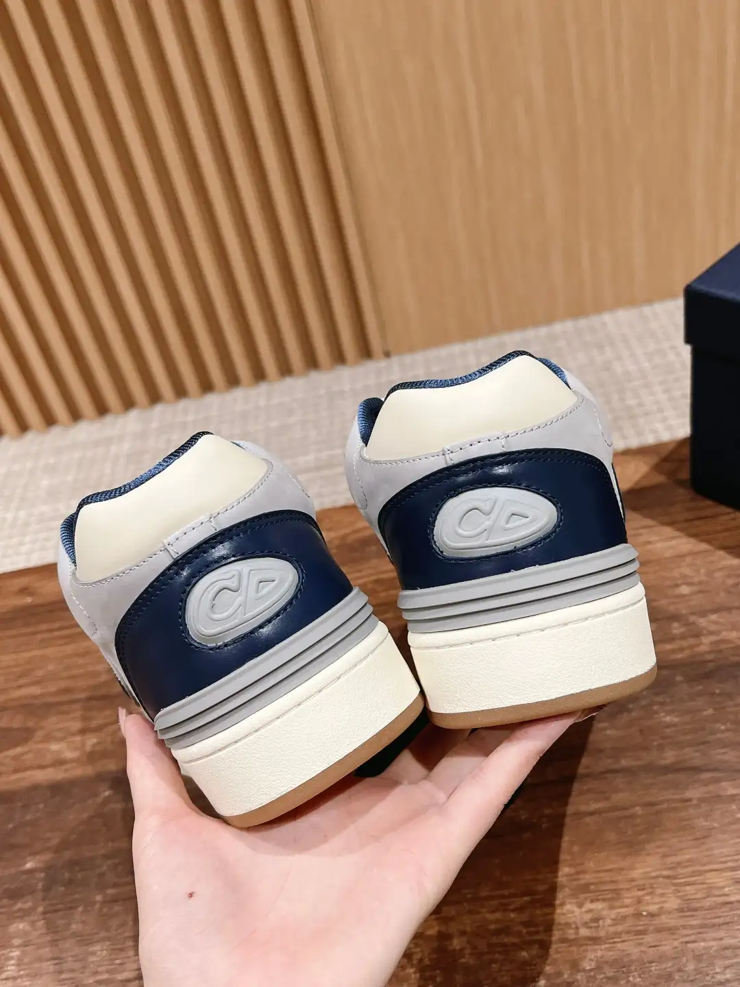 Dior B27 - Image 8