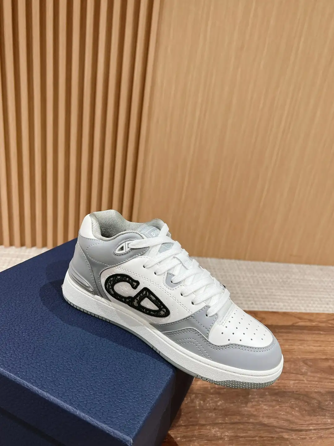 Dior B27 - Image 3