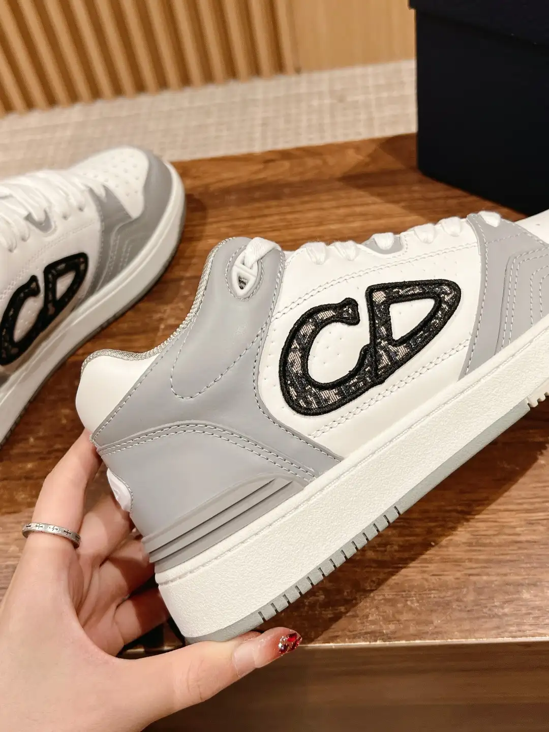 Dior B27 - Image 7
