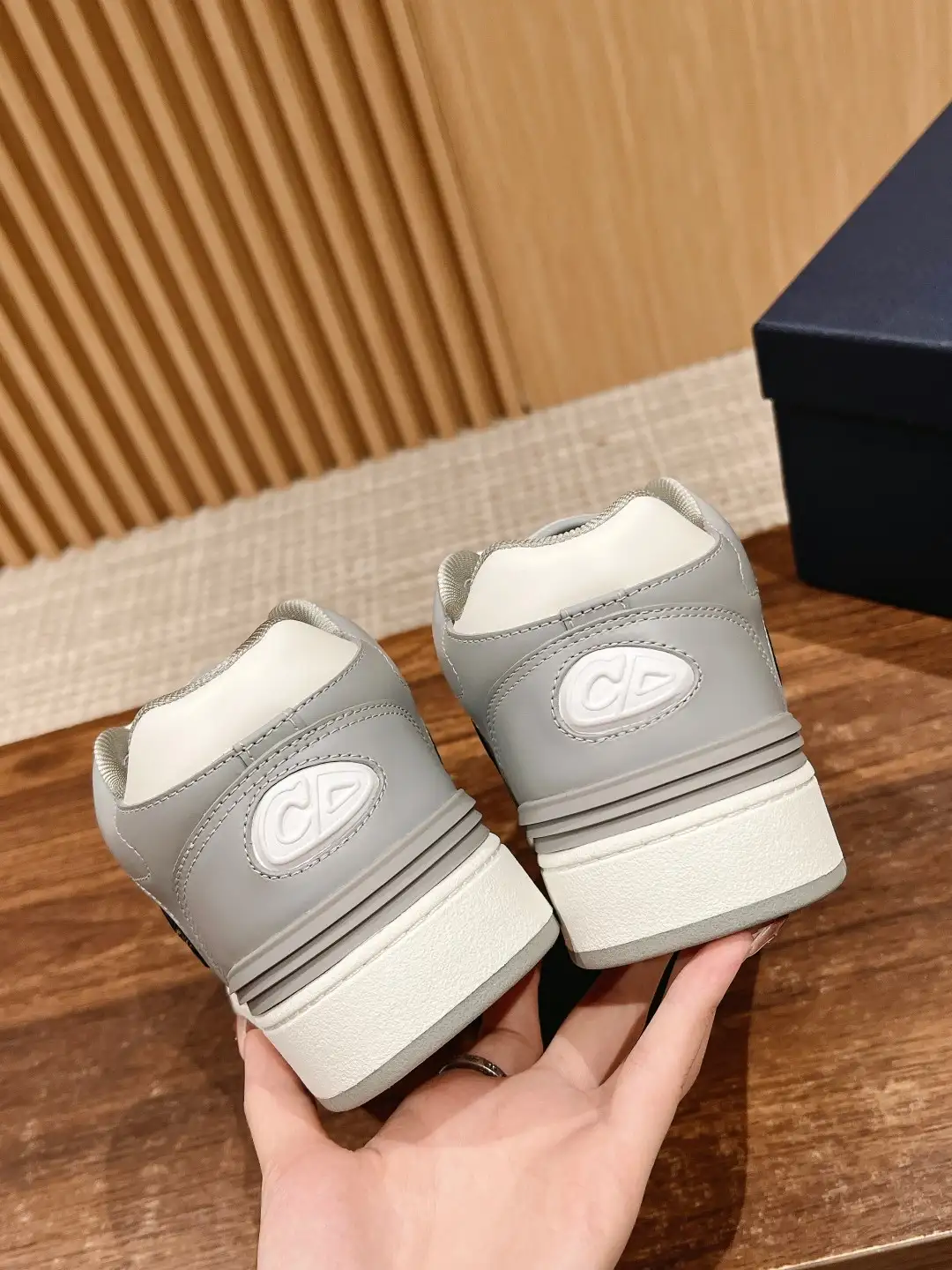 Dior B27 - Image 8