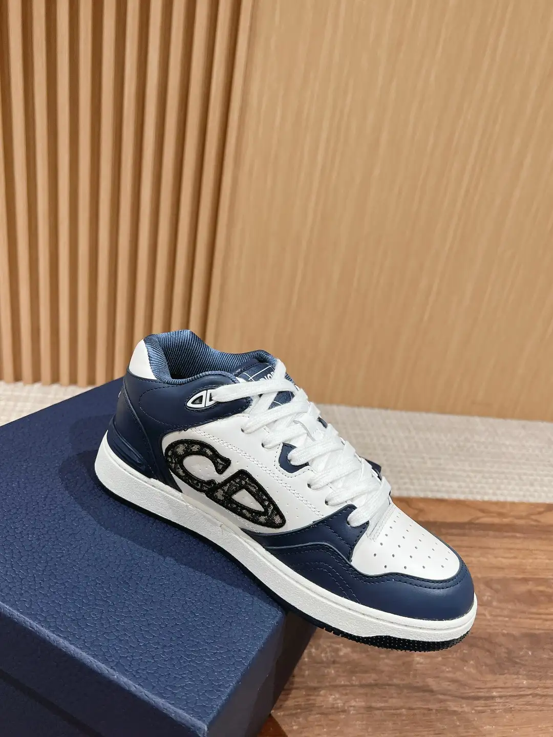 Dior B27 - Image 5