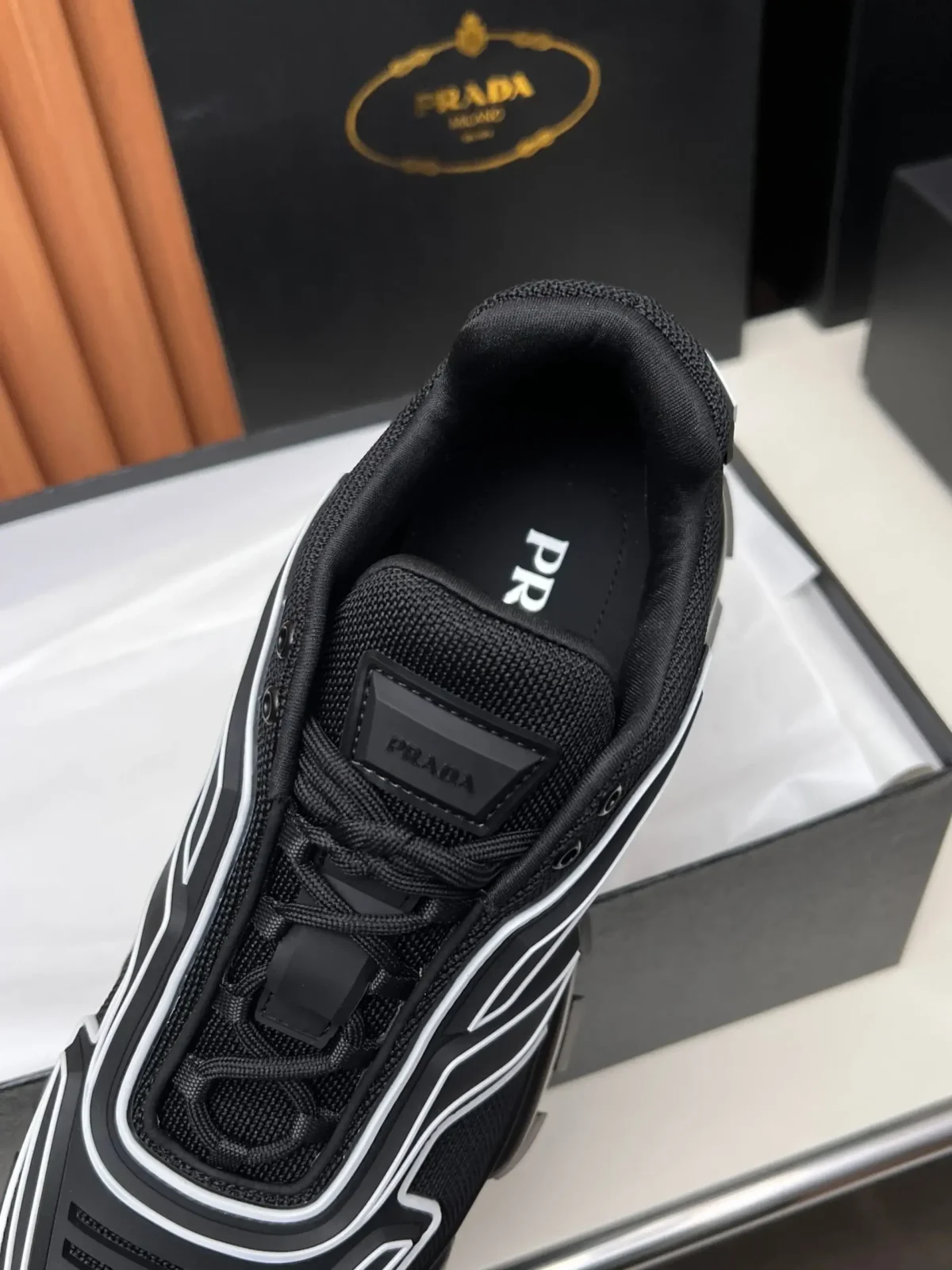 PRADA - Image 7