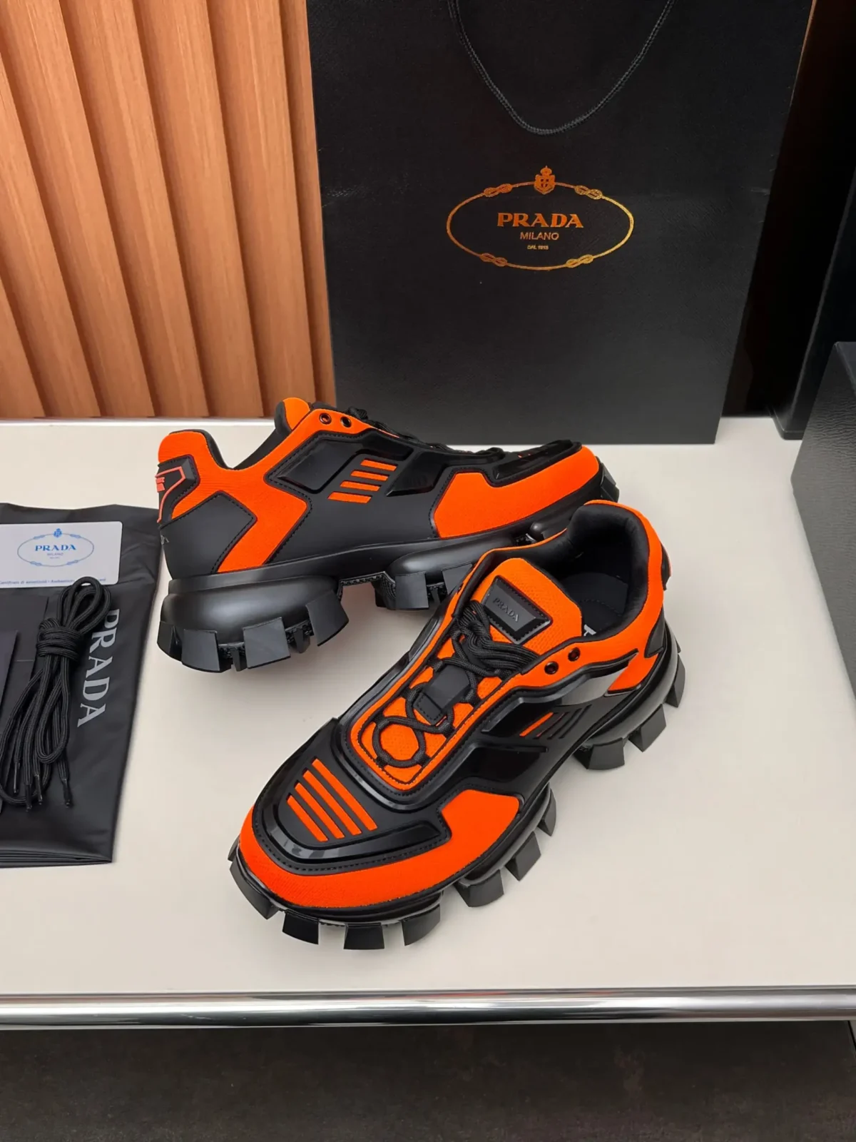 PRADA - Image 6