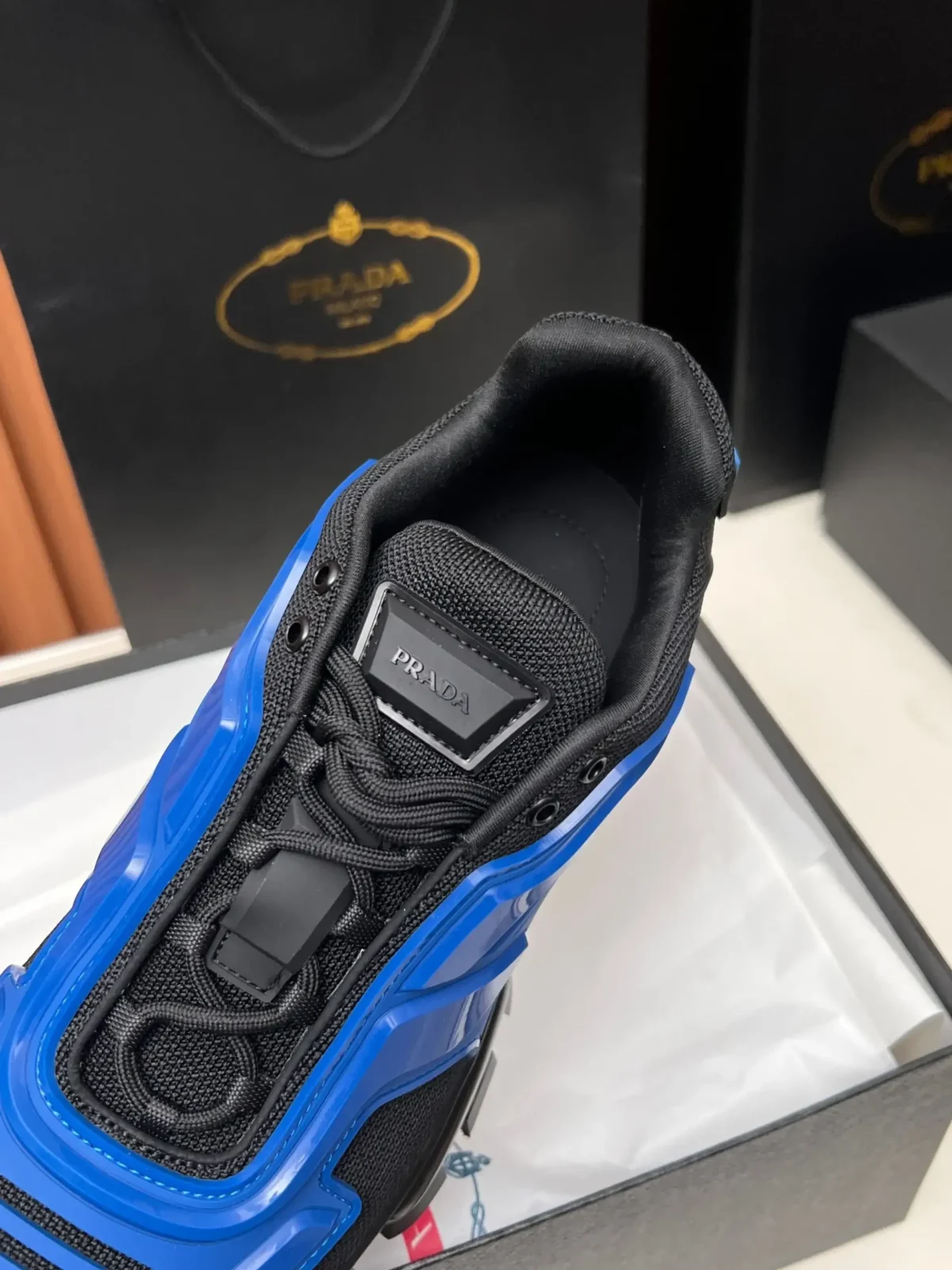 PRADA - Image 6