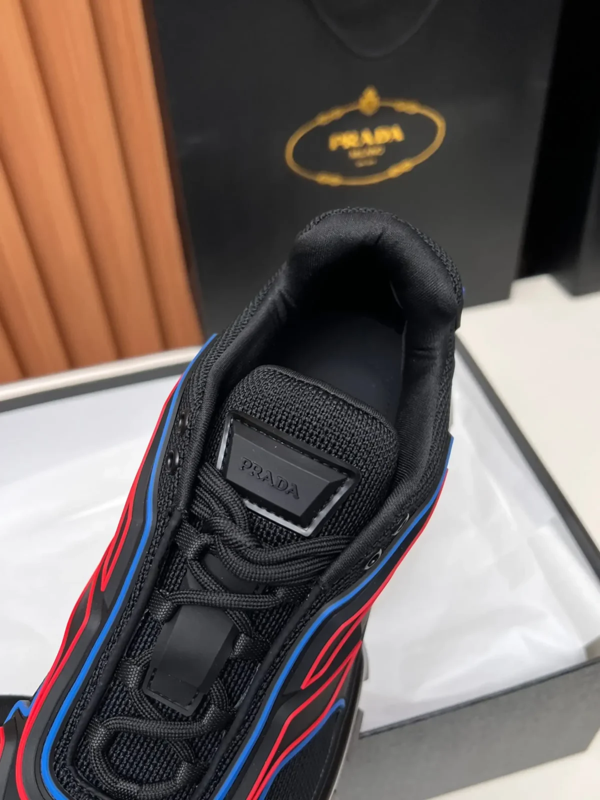 PRADA - Image 7