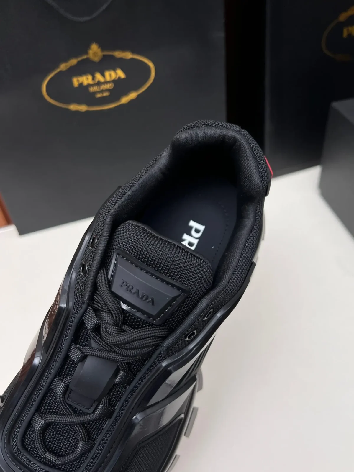 PRADA - Image 3