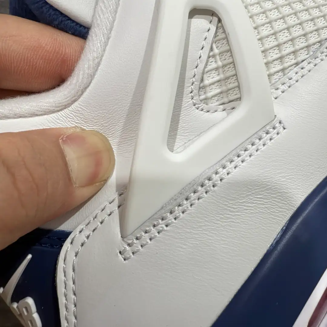 Air Jordan - Image 4