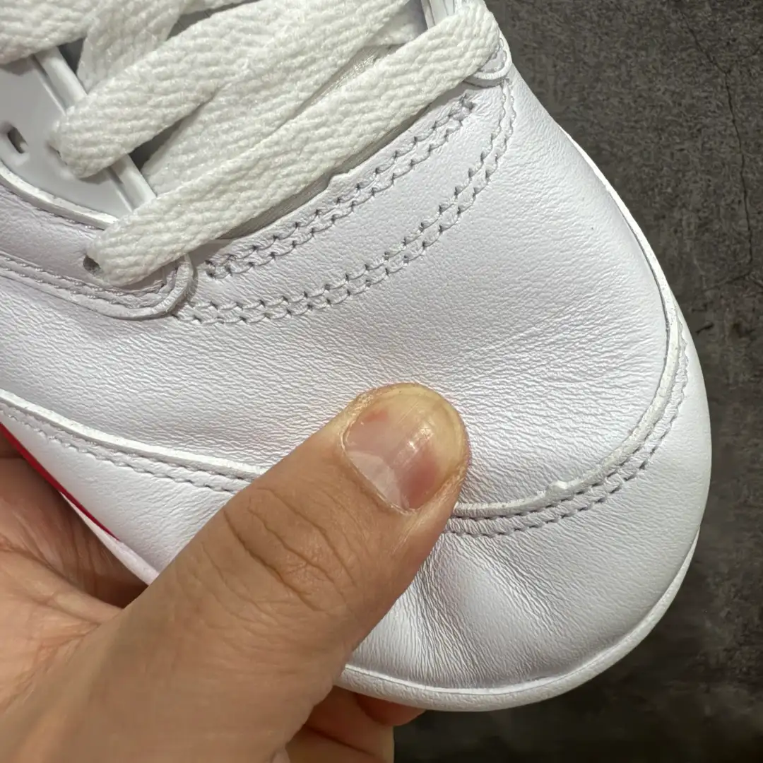 Air Jordan 5 - Image 7