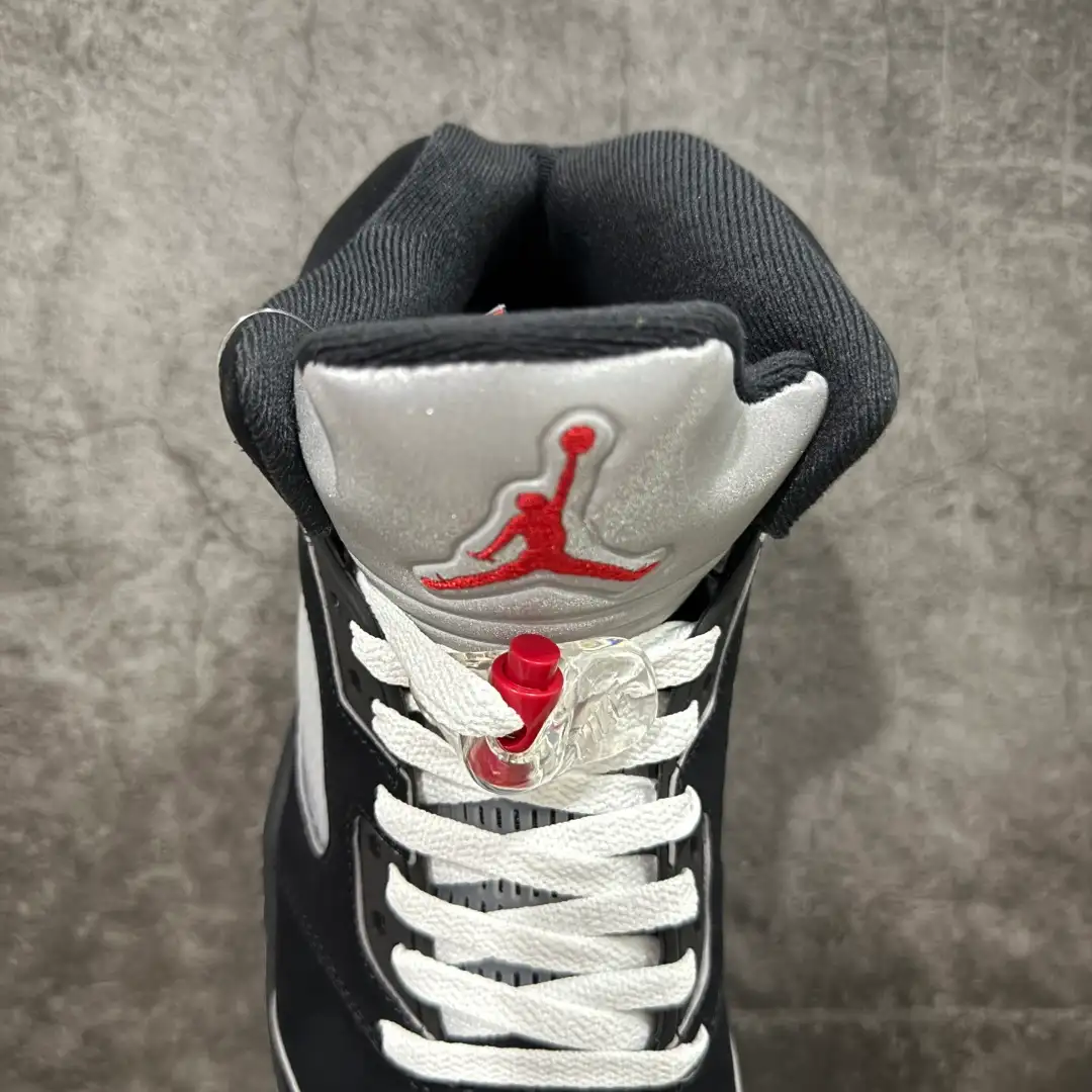 Air Jordan 5 - Image 8