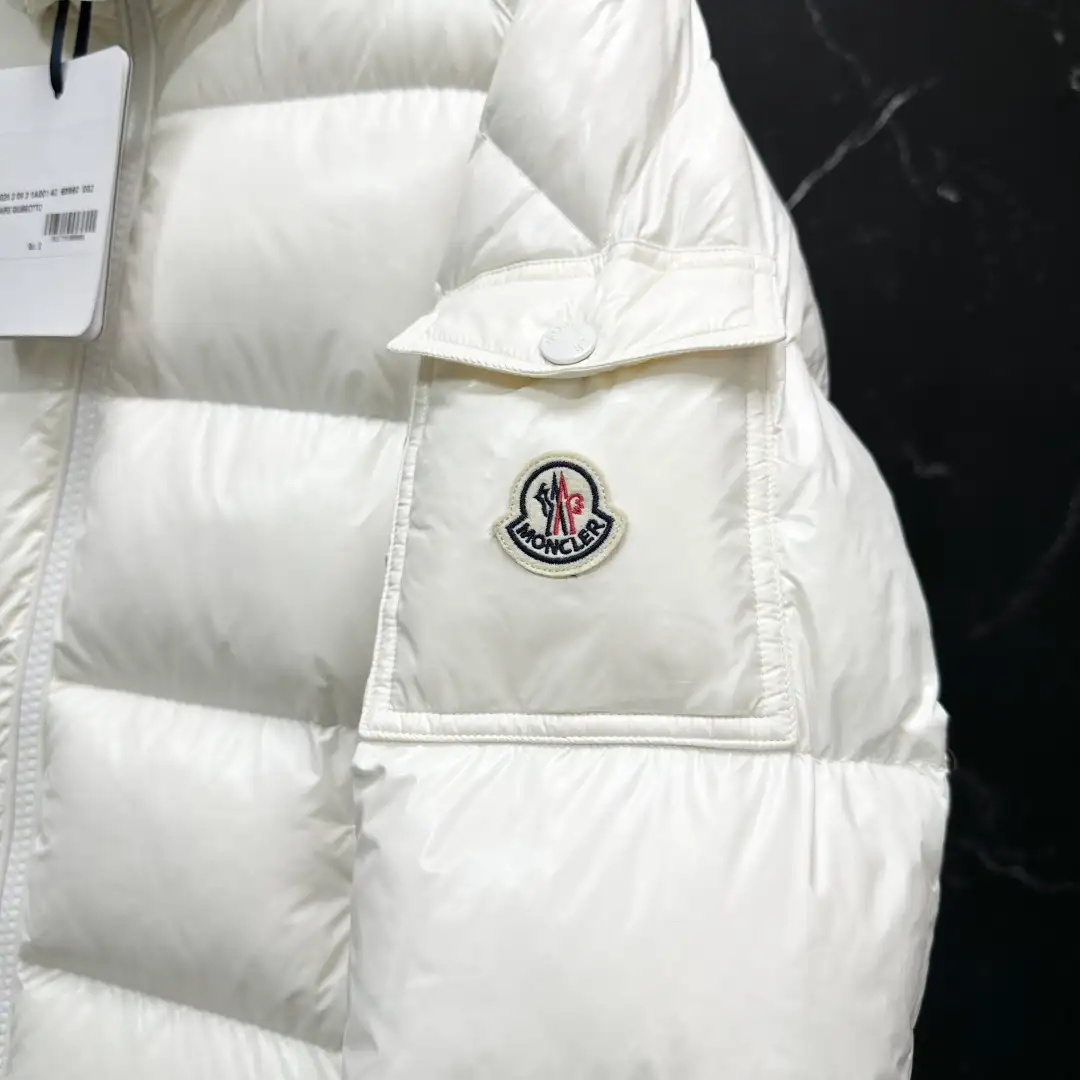 Moncler Down Jacket - Image 3