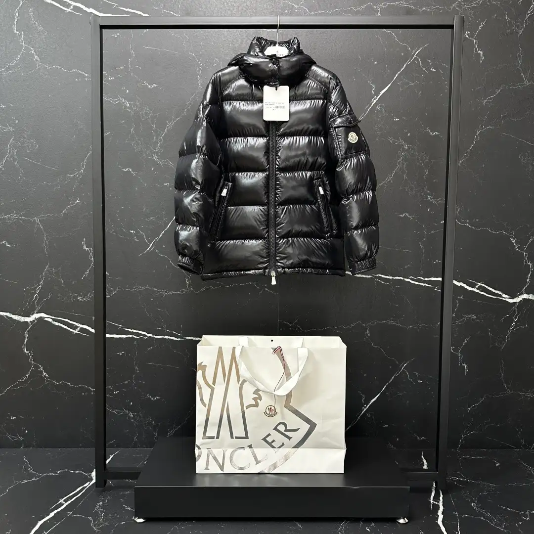 Moncler Down Jacket - Image 3