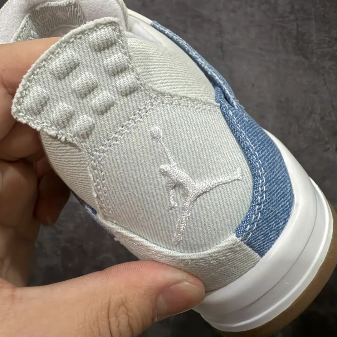 Air Jordan 4 - Image 6