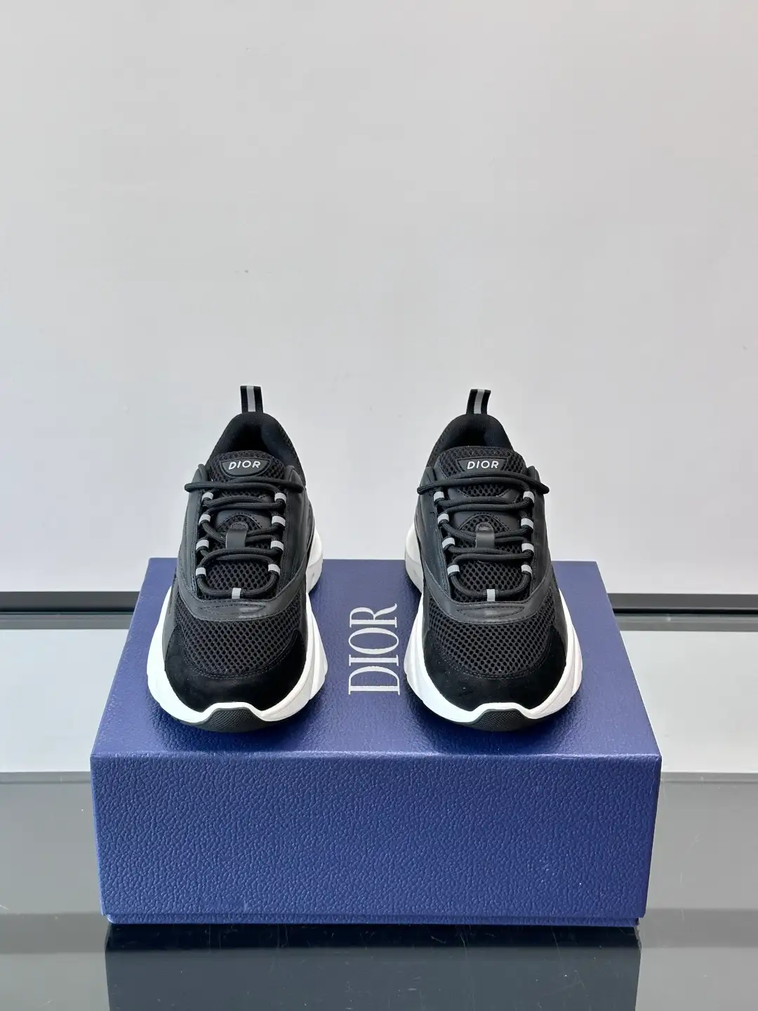 Dior B22 - Image 5